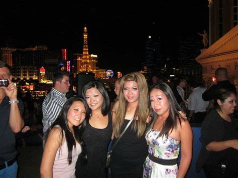 las vegas asian women